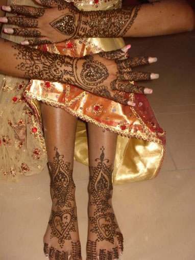 Bridal Mehendi Contact Us